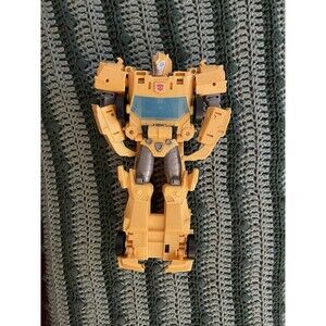 Transformers Bumblebee Cyberverse Adventures Dinobots Unite Roll N’ Change